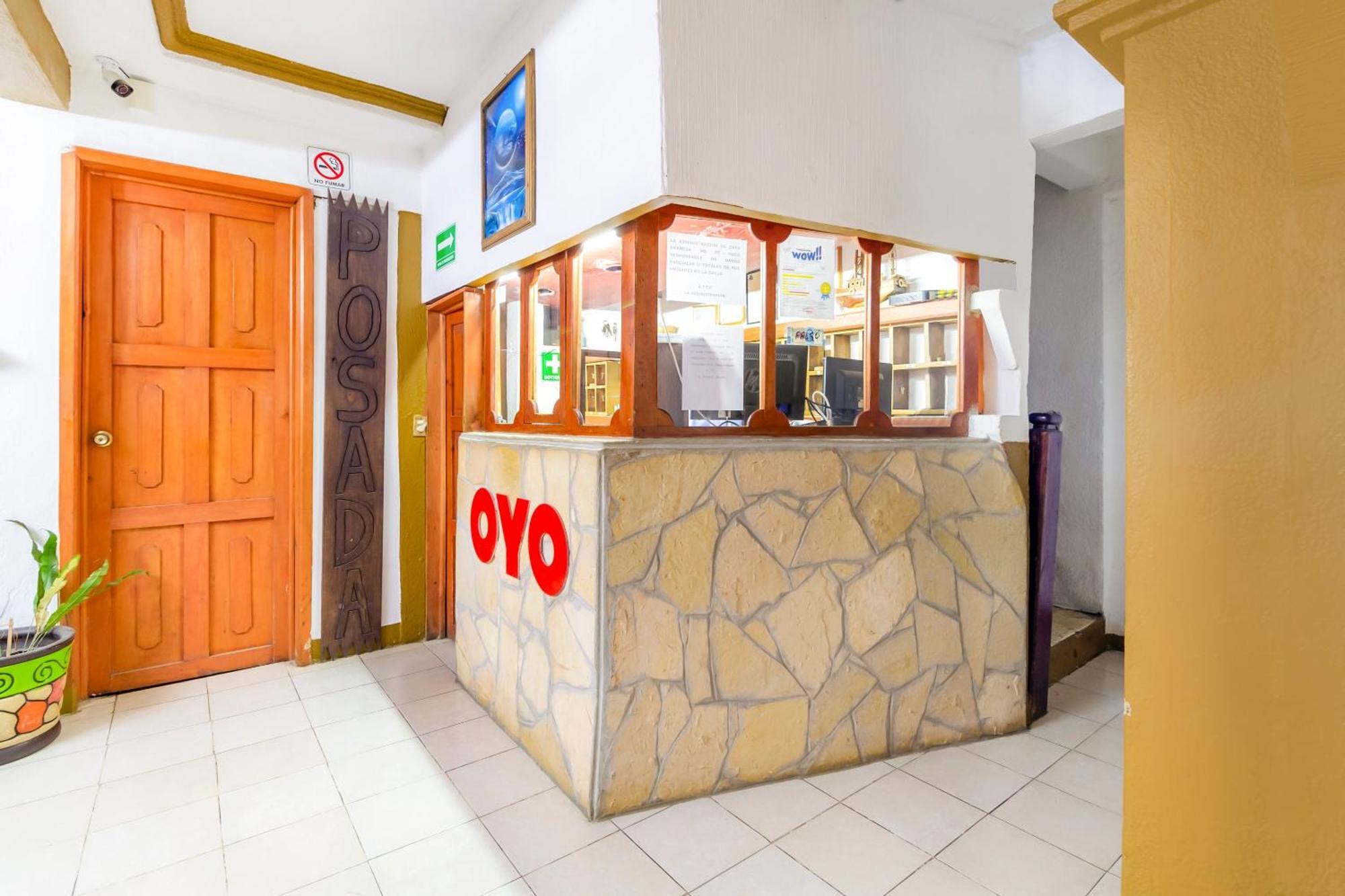Oyo Hotel La Luna, Templo De Santo Domingo De Guzman San Cristobal de las Casas Luaran gambar